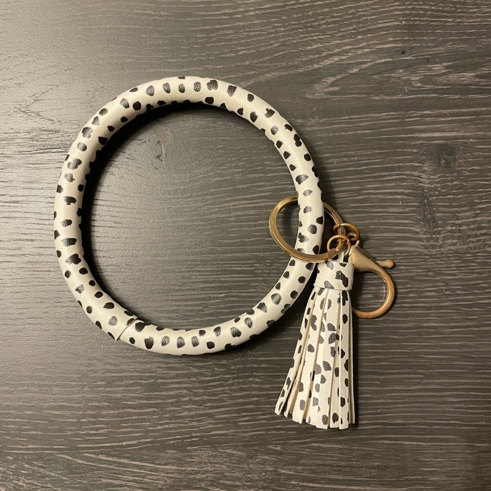 5 Below Wristlet